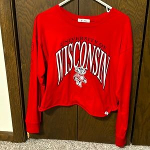 Wisconsin Badgers Cropped long sleeve T shirt